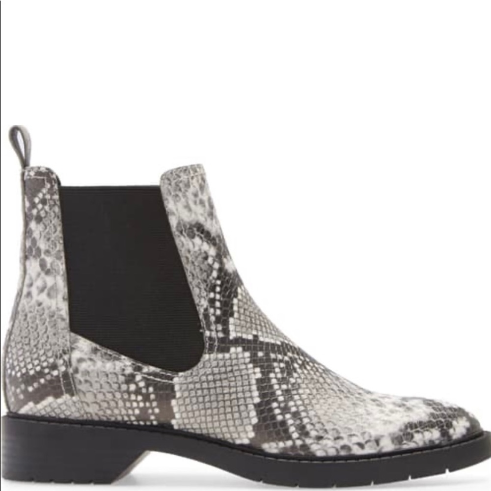 Treasure & bond boots